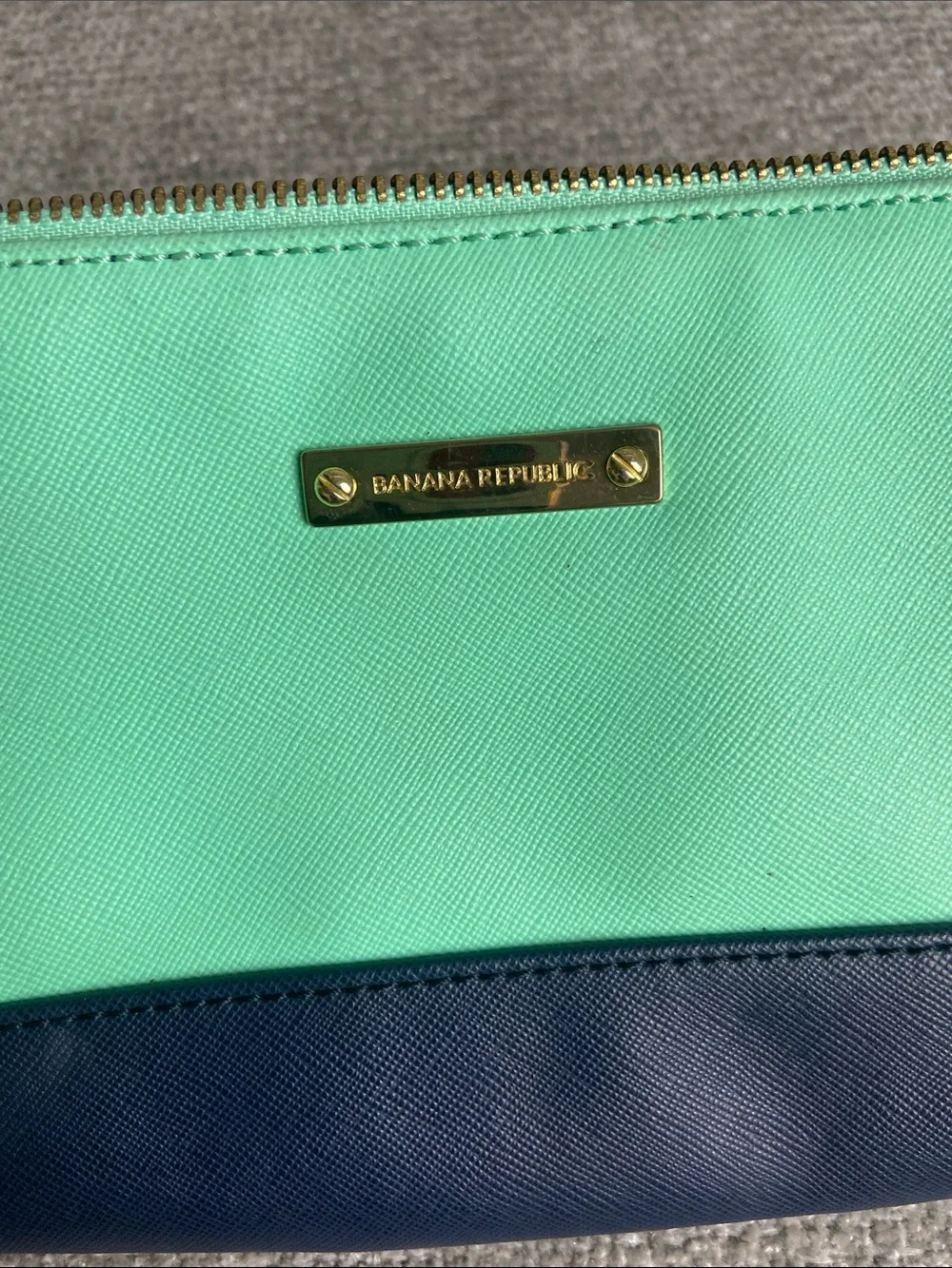 Banana Republic Mint & Navy Colorblock Wristlet